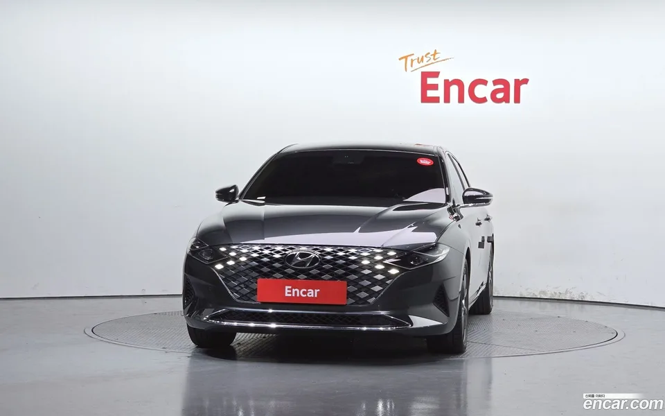 Hyundai Grandeur IG 3.0 LPi () 2022 — thumbnail 3