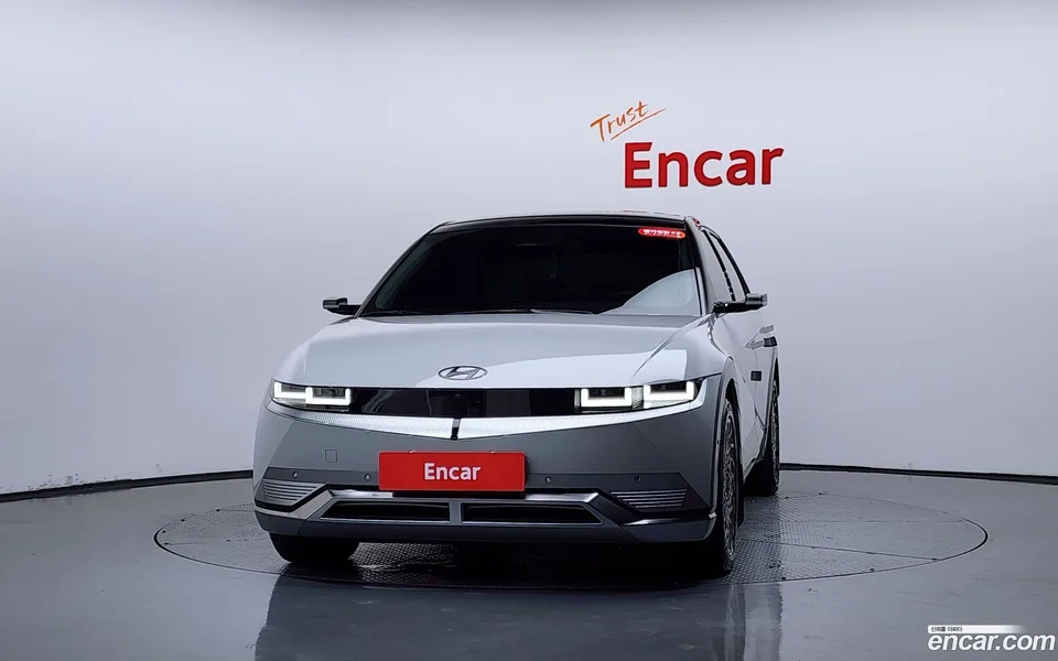 Hyundai Ioniq 5 AWD 2023 — thumbnail 3