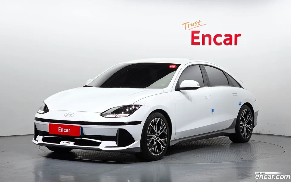 Hyundai Ioniq 6 2022 — photo 1, buy with delivery to Moscow