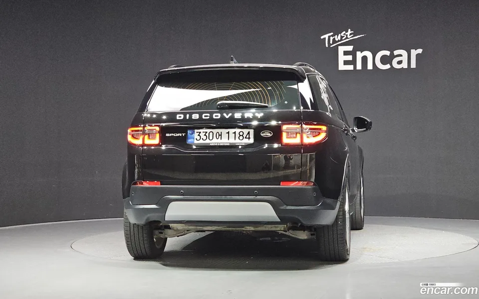 Land Rover Discovery Sport P250 SE 2022 — thumbnail 4
