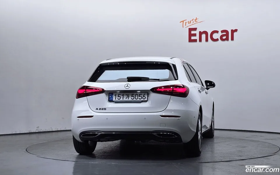 Mercedes-Benz A-Class A220 2024 — миниатюра 4