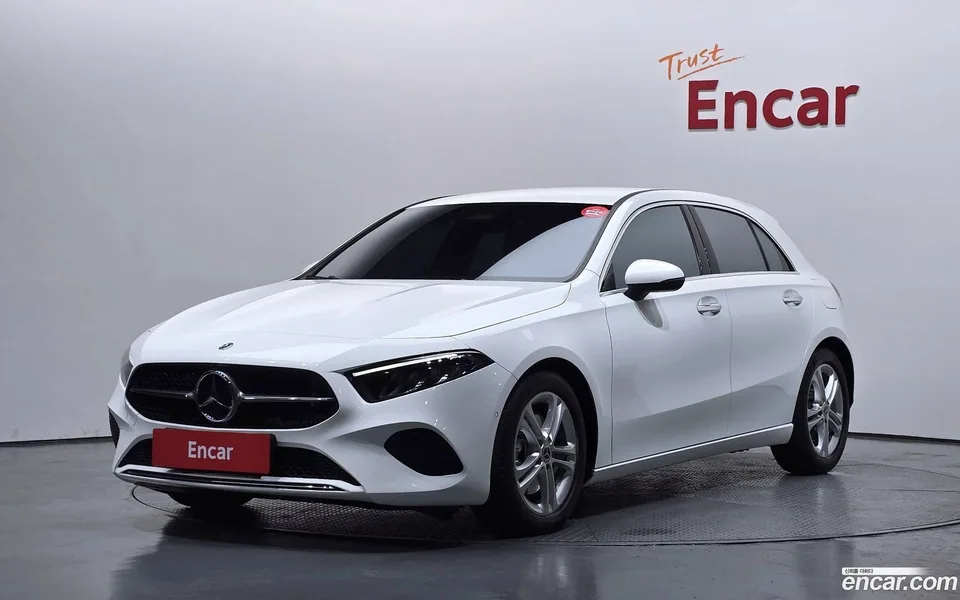 Mercedes-Benz A-Class A220 2024 — photo 1, buy with delivery to Moscow