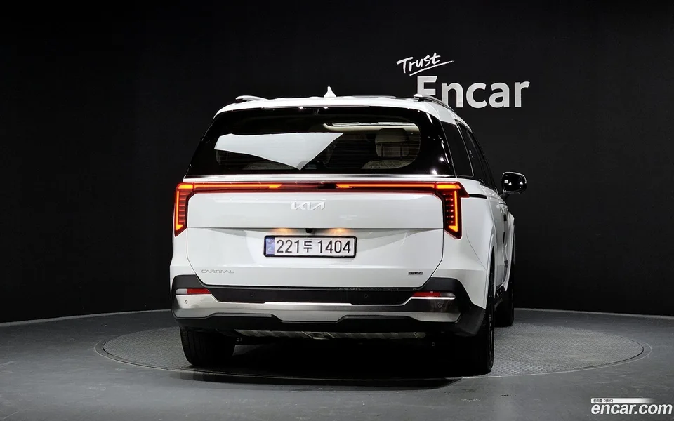 Kia Carnival HEV 9 2025 — thumbnail 4