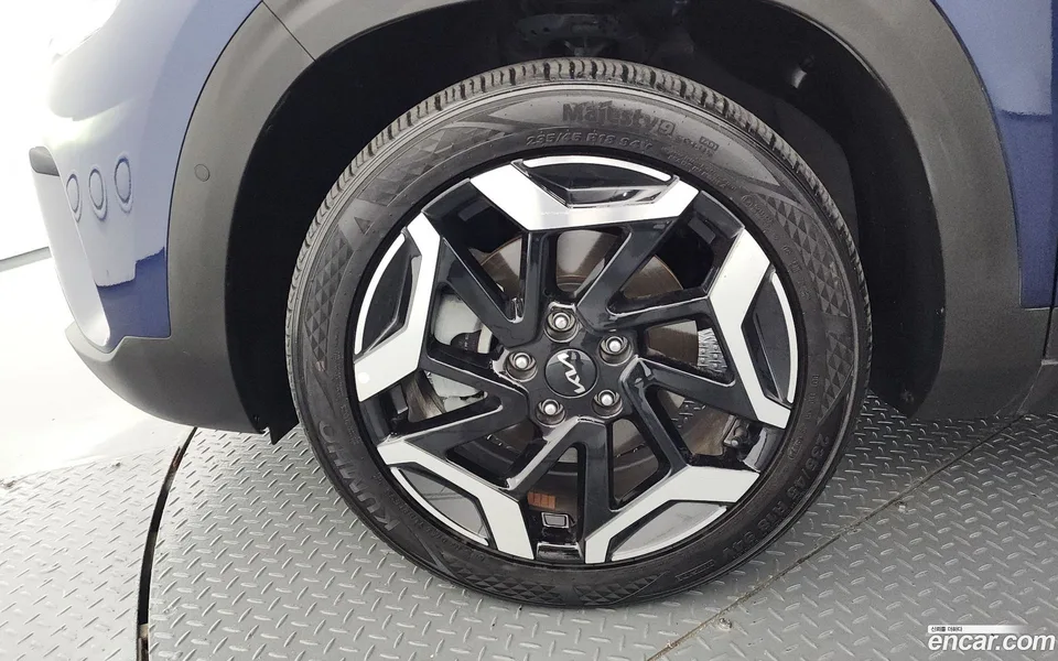 Kia Seltos 1.6 2WD 2023 — thumbnail 5