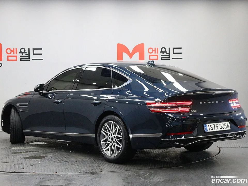 Genesis G80 2.5 2WD 2024 — thumbnail 4