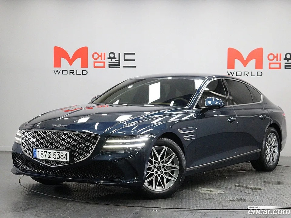 Genesis G80 2.5 2WD 2024 — photo 1, buy with delivery to Moscow