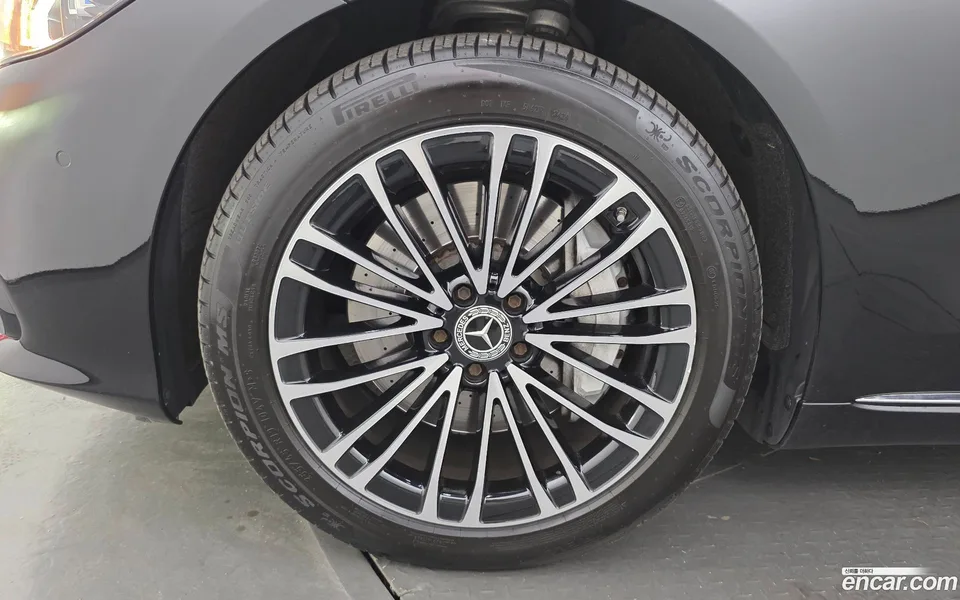Mercedes-Benz S-Class S350 d 2022 — thumbnail 2