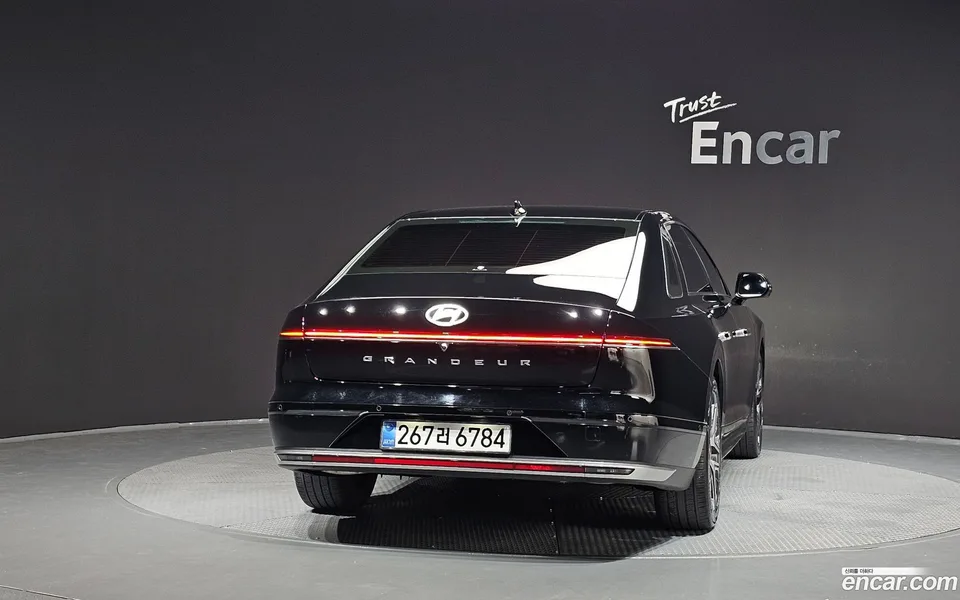 Hyundai Grandeur 2.5 2WD 2023 — thumbnail 4