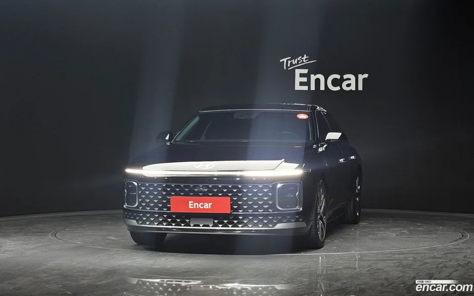 Hyundai Grandeur Hybrid 2023 — thumbnail 3