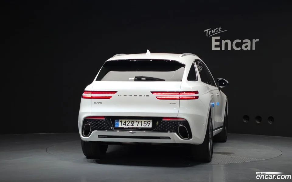 Genesis GV70 2.5T AWD 2024 — thumbnail 4