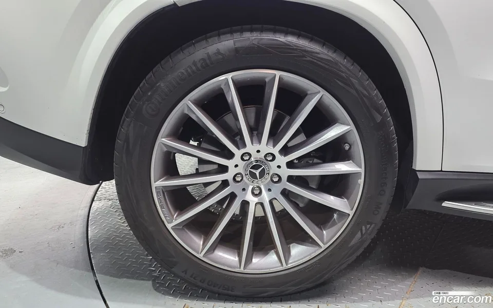 Mercedes-Benz GLE-Class GLE450 4MATIC 2025 — thumbnail 5