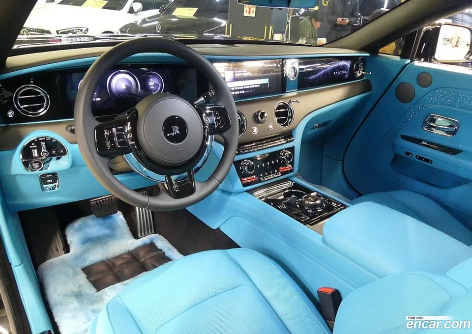 Rolls-Royce Spectre 2025 — thumbnail 4