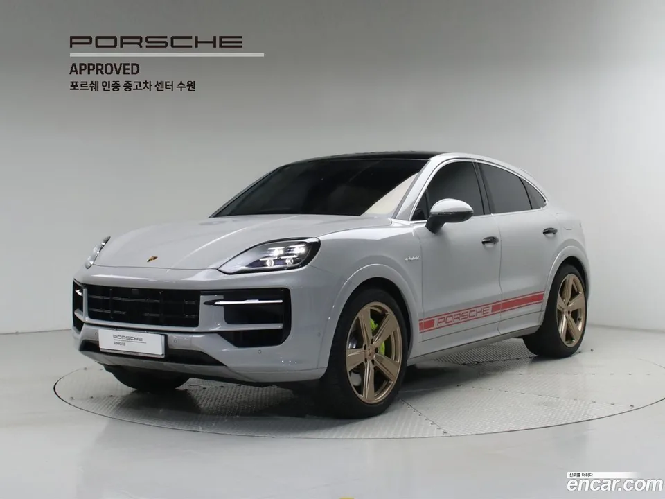 Porsche Cayenne 3.0 S E- 2025 — photo 1, buy with delivery to Moscow
