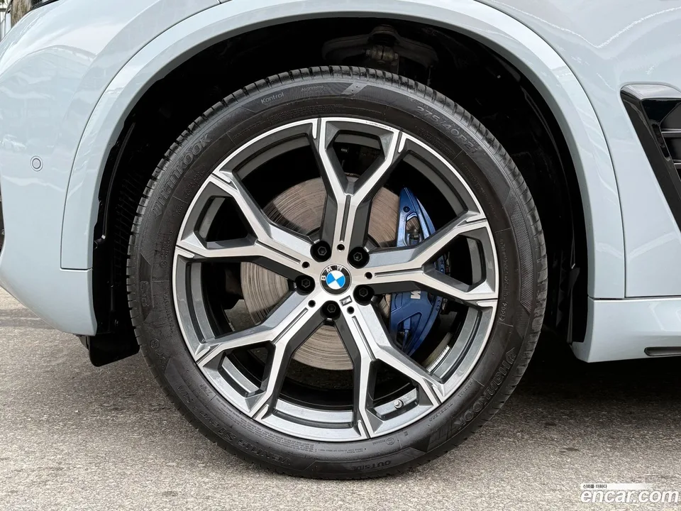 BMW X5 xDrive 30d M 2025 — thumbnail 3