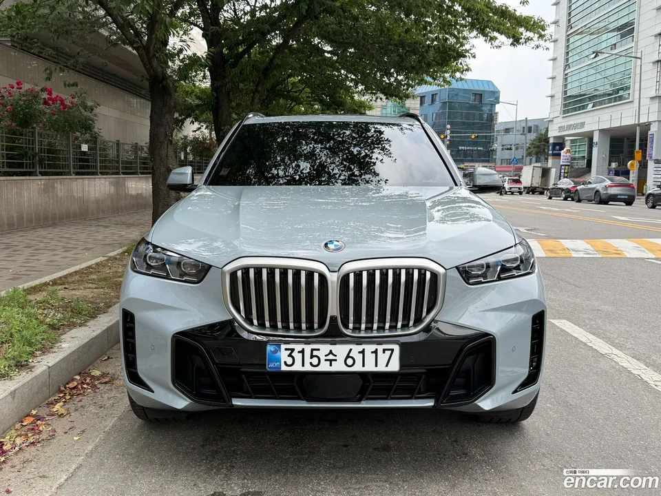 BMW X5 xDrive 30d M 2025 — thumbnail 5