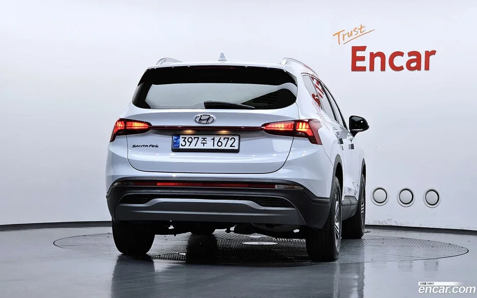Hyundai SantaFe 2.2 2WD 2022 — thumbnail 4