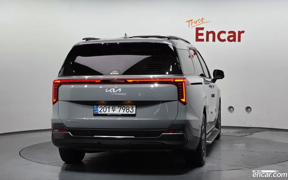 Kia Carnival 9 2025 — thumbnail 4