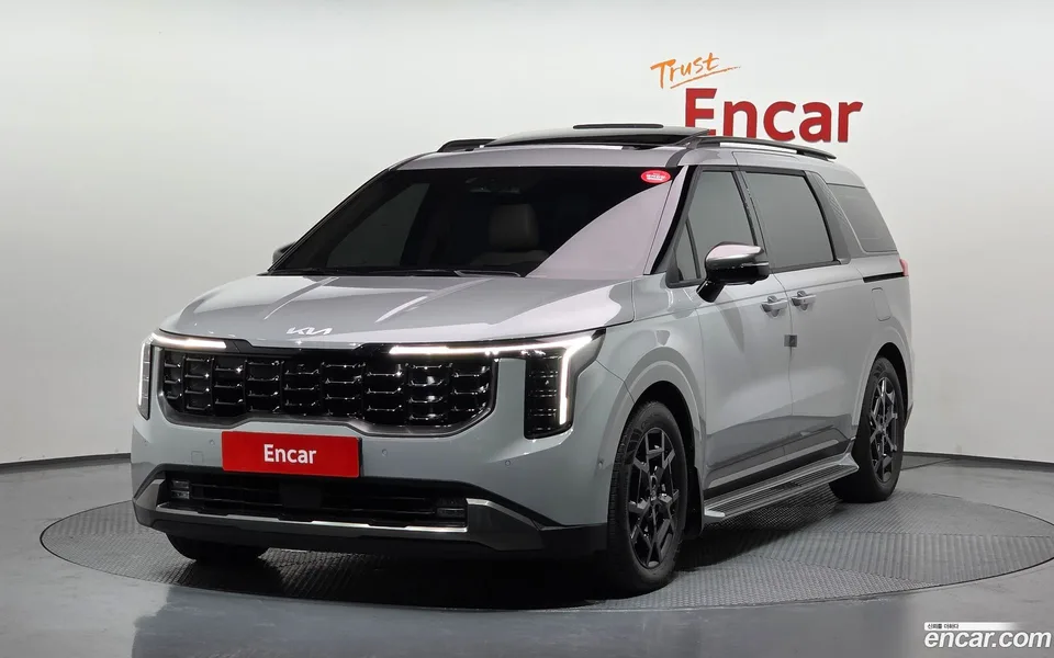 Kia Carnival 9 2025 — photo 1, buy with delivery to Moscow