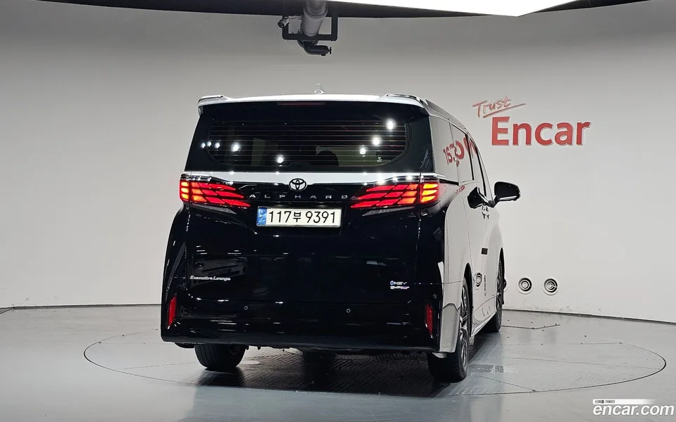 Toyota Alphard 2.5 HEV AWD 2023 — thumbnail 4