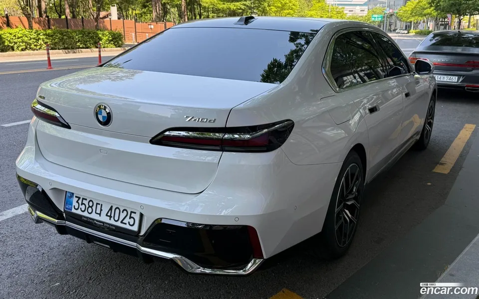 BMW 7 Series 740d xDrive M 2026 — thumbnail 5