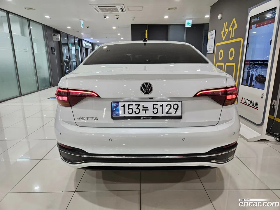Volkswagen Jetta 1.5 TSI 2023 — thumbnail 4