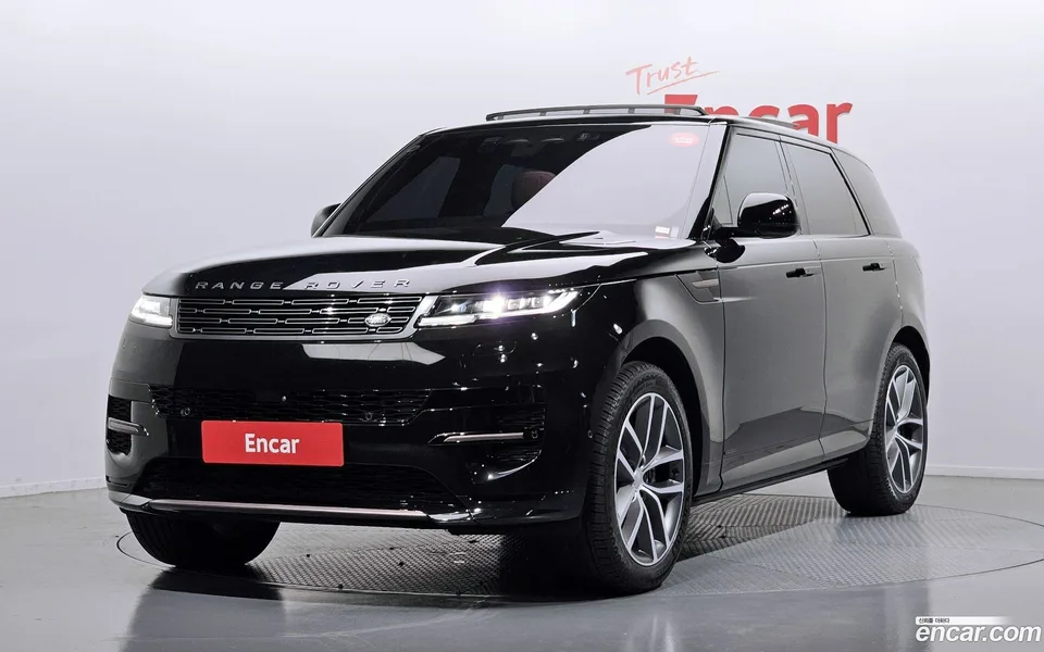 Land Rover Range Rover Sport P400 AB 2025 — photo 1, buy with delivery to Moscow