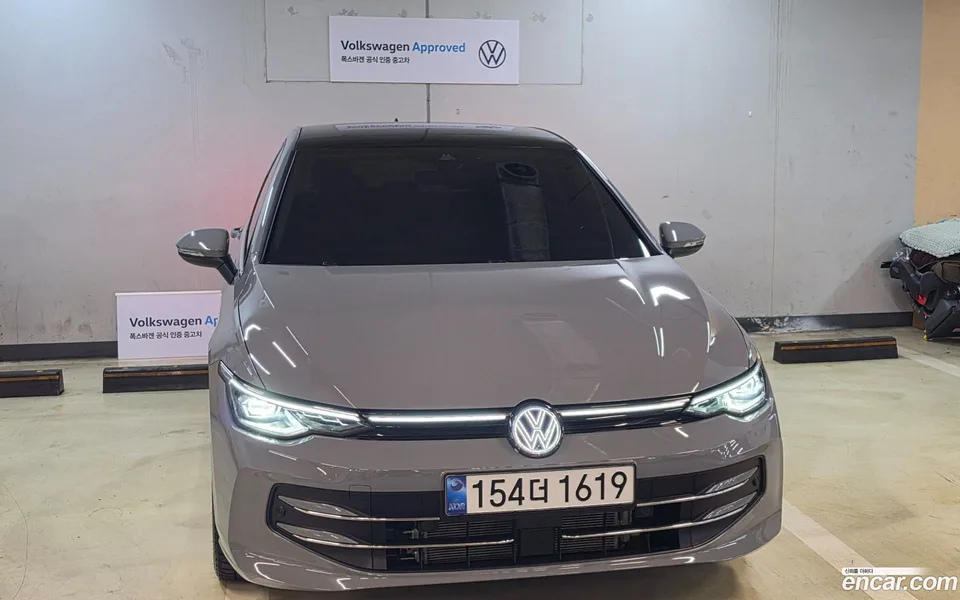 Volkswagen Golf 2.0 TDI 2025 — photo 1, buy with delivery to Moscow