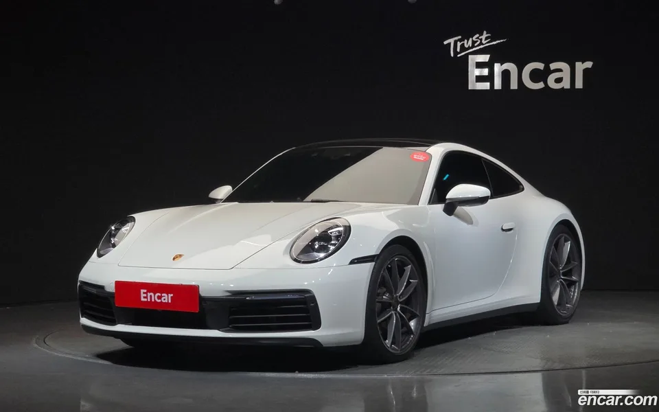 Porsche 911 (992) 4 2022 — photo 1, buy with delivery to Moscow
