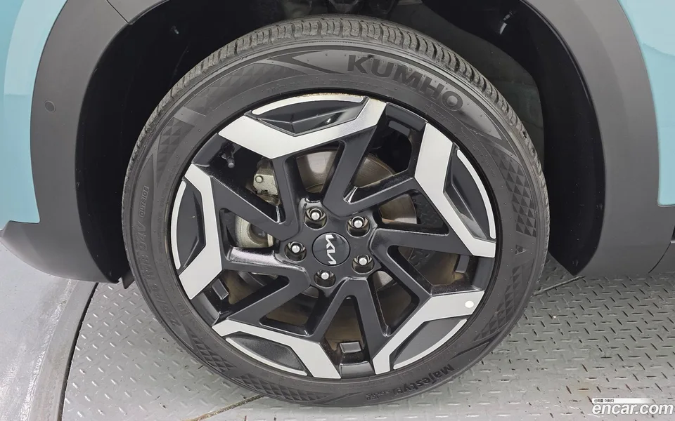 Kia Seltos 2.0 2WD 2022 — thumbnail 2