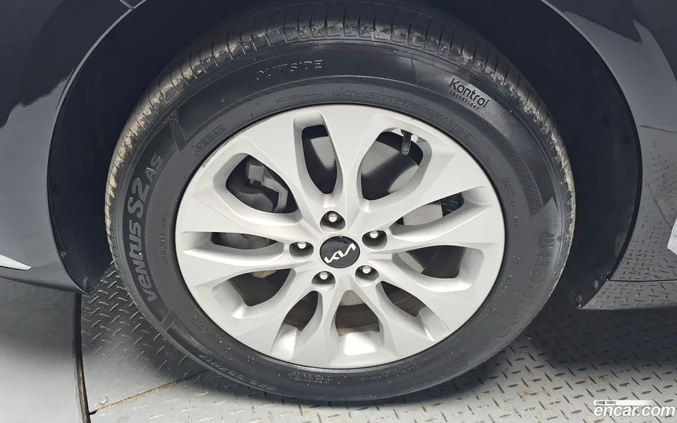 Kia K8 3.5 LPG 2WD 2023 — thumbnail 2