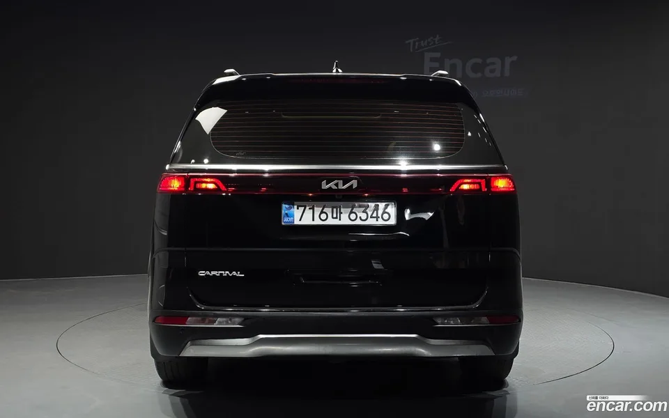Kia Carnival 11 2023 — миниатюра 4
