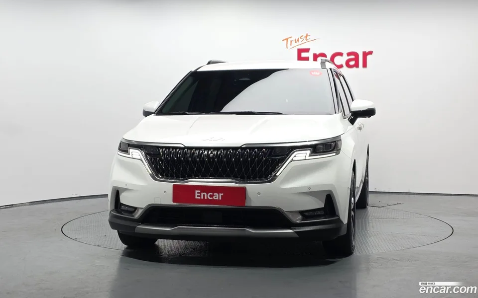 Kia Carnival 9 2022 — thumbnail 3