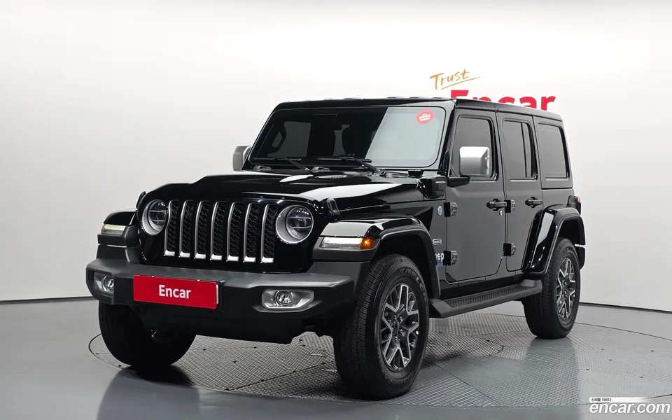 Jeep Wrangler 2.0 4 4xe 2022 — photo 1, buy with delivery to Moscow