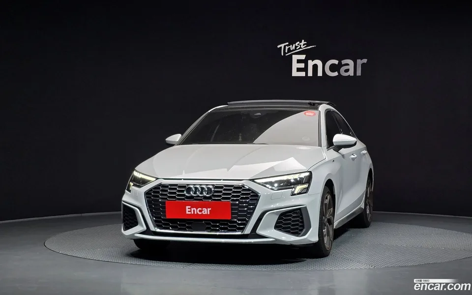 Audi A3 (8Y) 40 TFSI 2023 — thumbnail 3