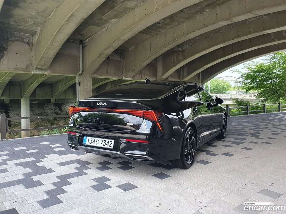 Kia K5 Hybrid 2026 — миниатюра 2