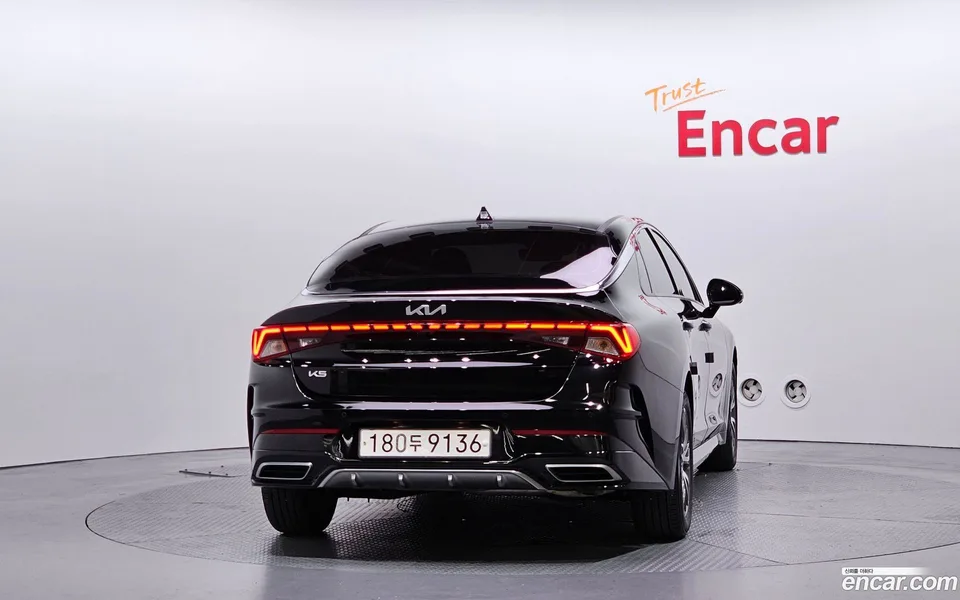 Kia K5 2.0 2023 — thumbnail 4