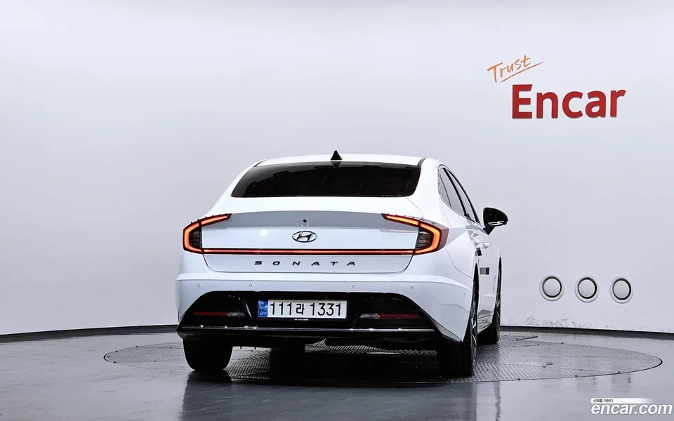 Hyundai Sonata 2.0 2022 — thumbnail 4