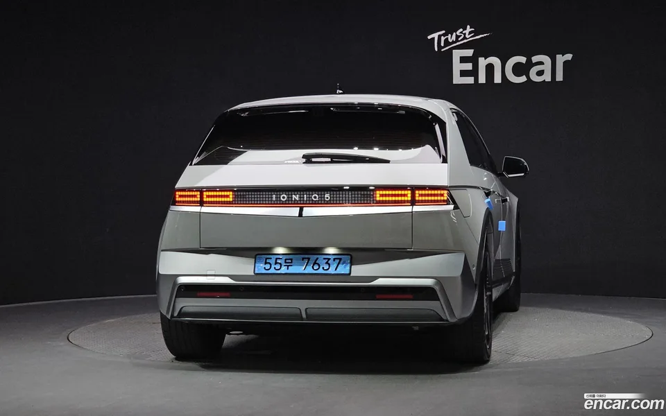Hyundai Ioniq 5 2025 — thumbnail 4