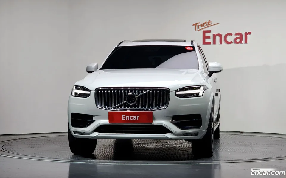 Volvo XC90 B6 2023 — миниатюра 3
