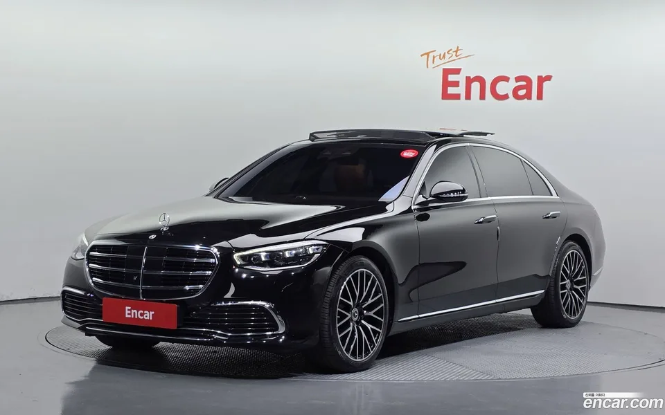 Mercedes-Benz S-Class S580L 4MATIC 2023 — photo 1, buy with delivery to Moscow