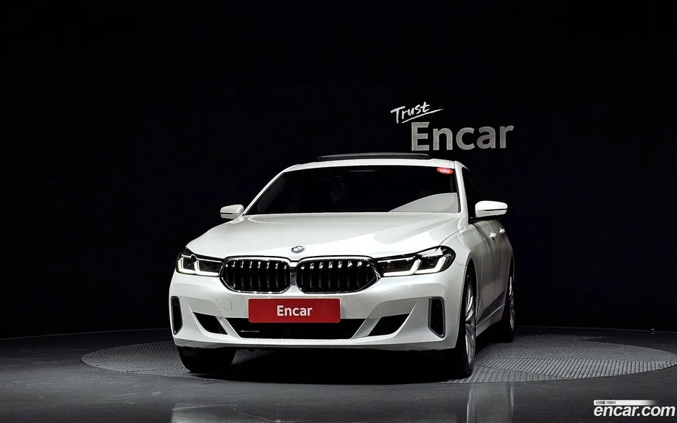 BMW 6 Series GT 630i xDrive 2023 — thumbnail 3