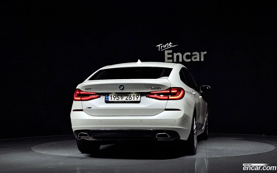BMW 6 Series GT 630i xDrive 2023 — thumbnail 4