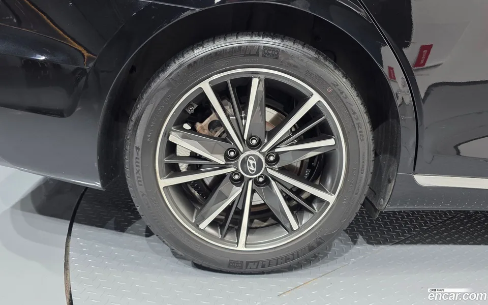 Hyundai Grandeur IG 3.3 2022 — thumbnail 5