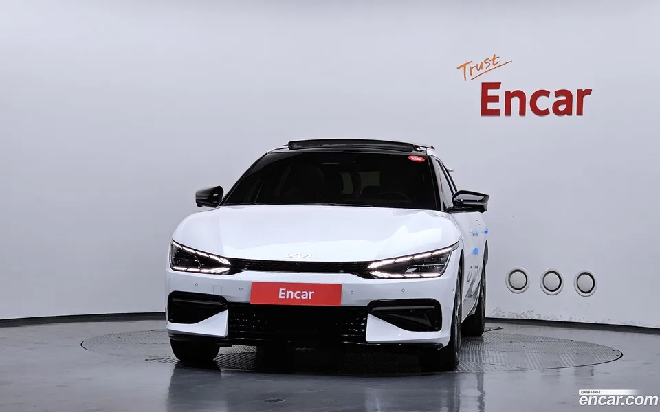 Kia EV6 2022 — thumbnail 3