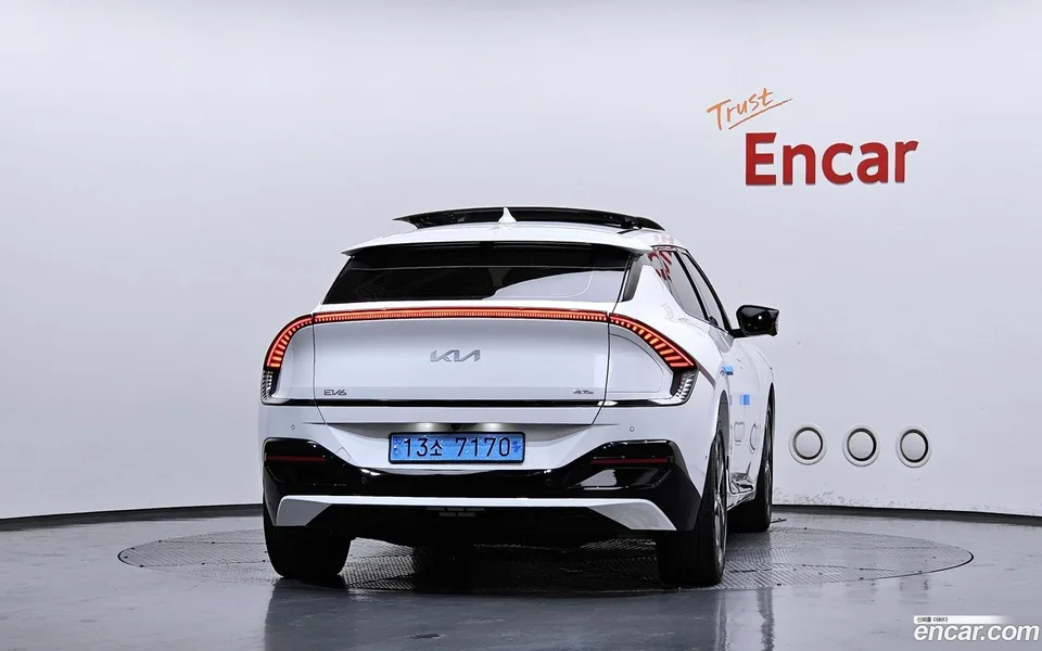 Kia EV6 2022 — thumbnail 4