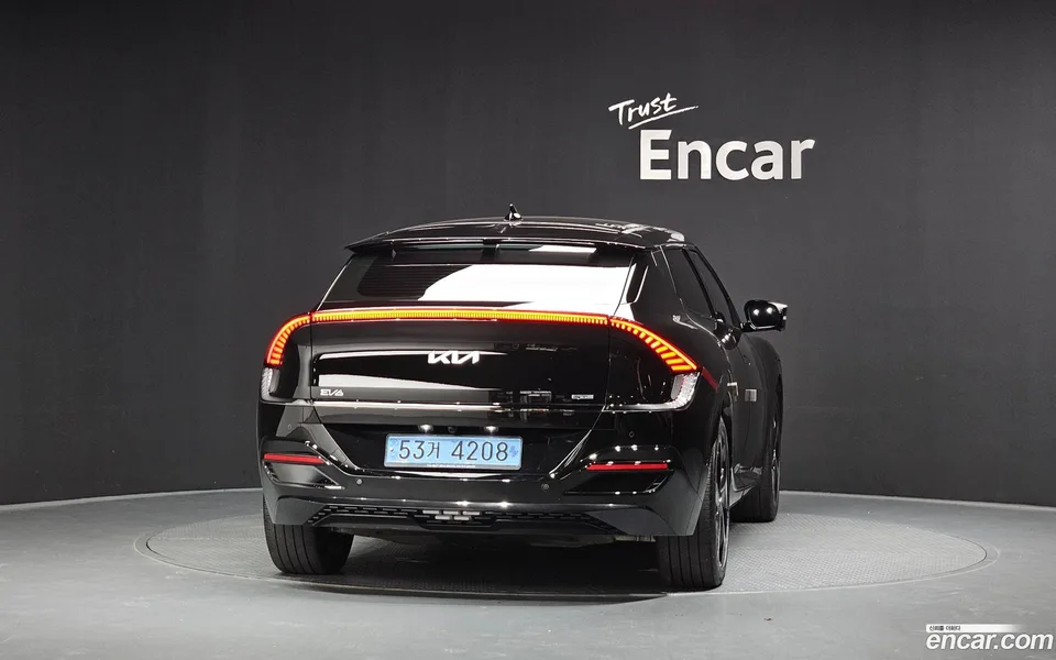 Kia EV6 4WD 2022 — thumbnail 4
