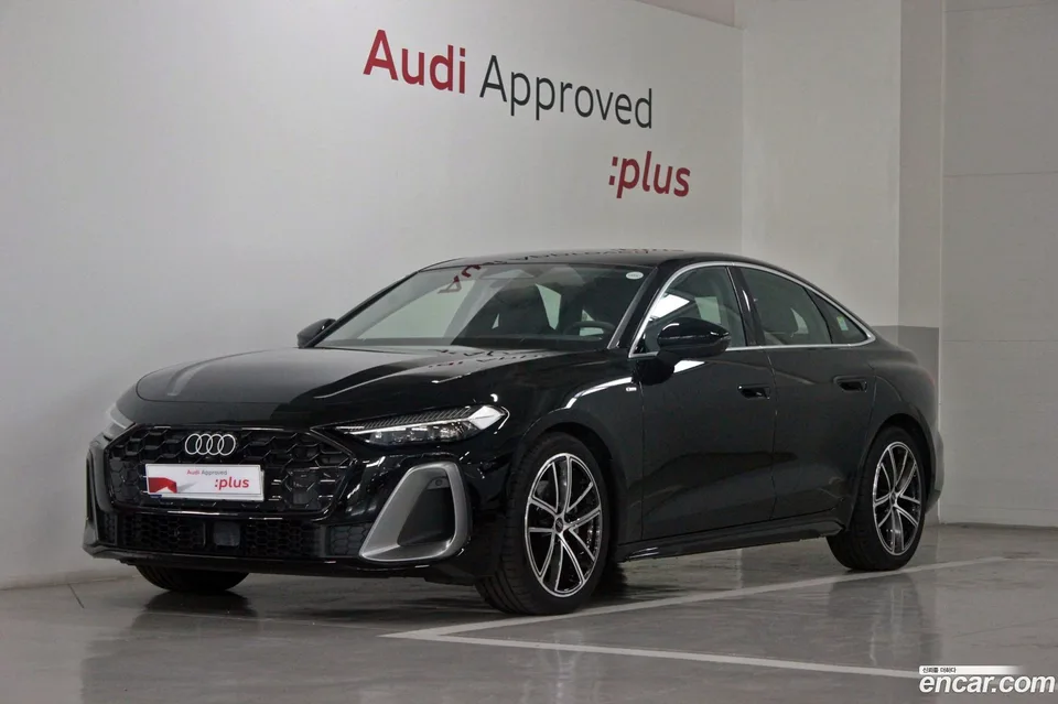 Audi A5 40 TFSI S Line 2025 — photo 1, buy with delivery to Moscow