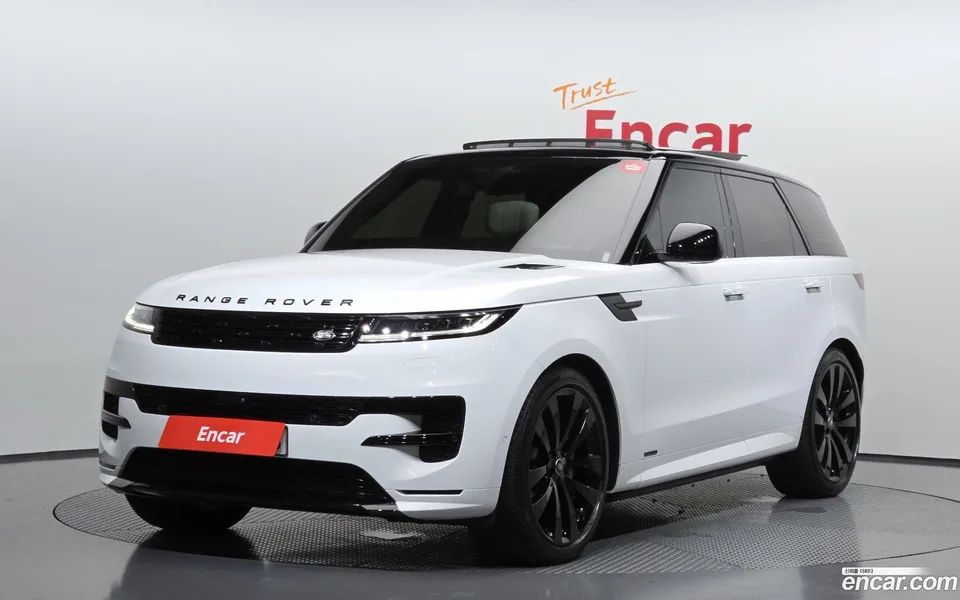 Land Rover Range Rover Sport P400 AB 2025 — photo 1, buy with delivery to Moscow