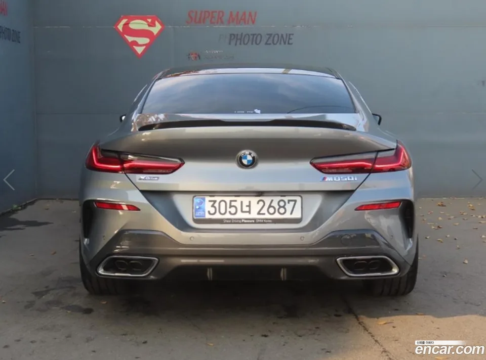 BMW 8 Series M850i xDrive 2024 — thumbnail 4
