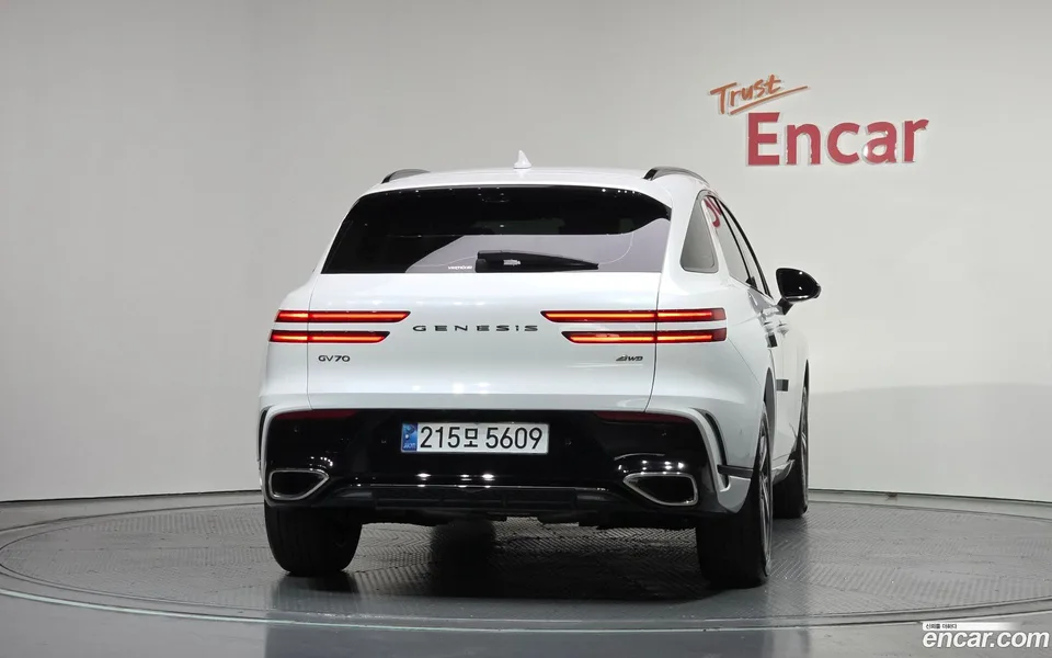 Genesis GV70 2.5T AWD 2024 — thumbnail 4